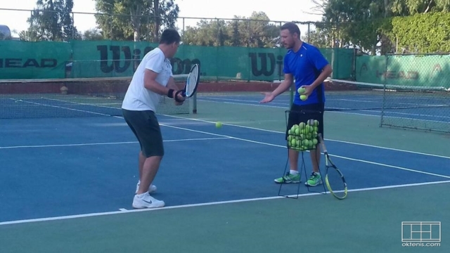 tenis,tenis kursu,tenis dersi,forehand,backhand,elcik,oktenis,tenis okulu,tenis akademi,tenis video,ttf,tenisfederasyonu,ogünköprülü
